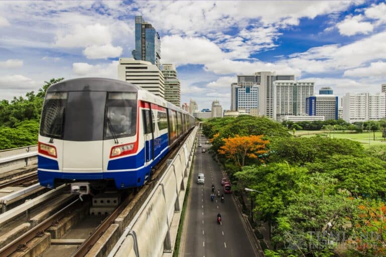 Complete Beginner’s Guide to Using the BTS Skytrain in Bangkok